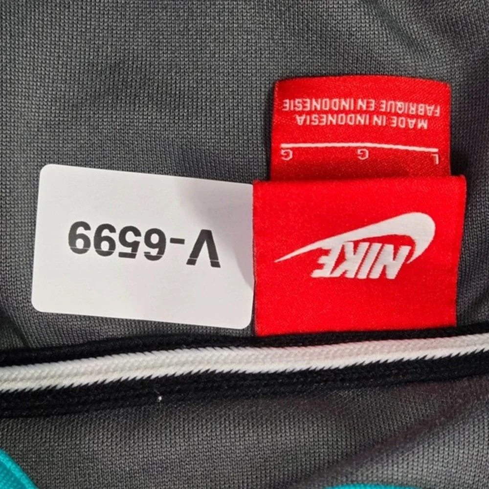 Nike *please carefully